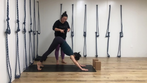 探索B站上的Aimier瑜伽训练视频，一种全新的身心体验之旅，Aimier瑜伽训练视频，B站上的全新身心体验之旅