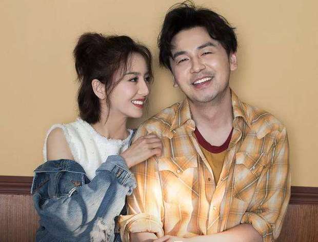 雷佳音老婆翟熙菲简历，一位低调而引人注目的女性，雷佳音妻子翟熙菲简历，低调中的亮眼风采