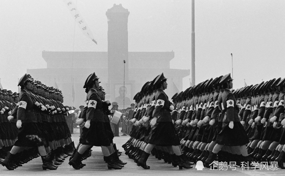 重温历史荣光，1984年大阅兵高清完整版，重温历史荣光，1984年大阅兵高清完整版回顾