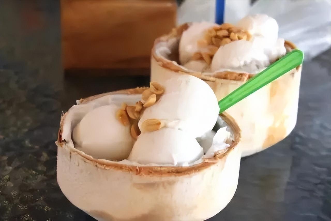 自制冰淇淋简易做法，轻松享受冰爽甜品时光，自制冰淇淋简易教程，轻松享受冰爽甜品时光