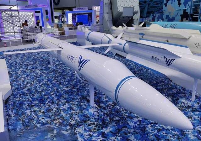 鹰击18A反舰导弹性能深度解析，鹰击18A反舰导弹性能全面解读