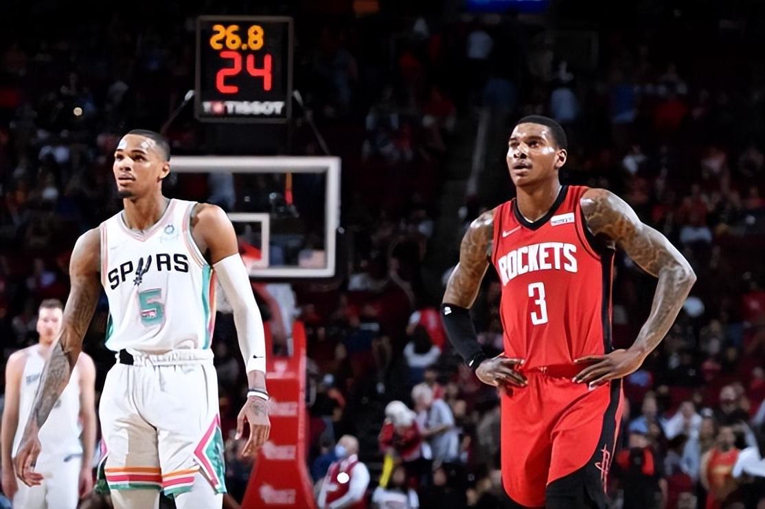 揭秘战争背后的残酷现实，67架军机被击落背后的故事，揭秘战争残酷现实，67架军机被击落背后的故事