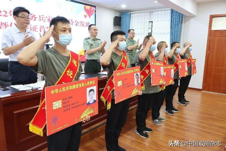 大学生参军,义务兵的身份与意义,大学生参军,义务兵身份与意义的探索