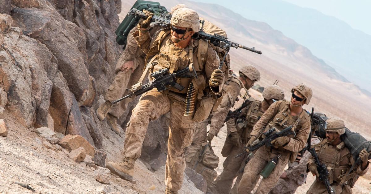 揭秘M1A2艾布拉姆斯坦克的惊人重量——多少吨?,揭秘M1A2艾布拉姆斯坦克惊人重量揭秘,究竟多少吨?