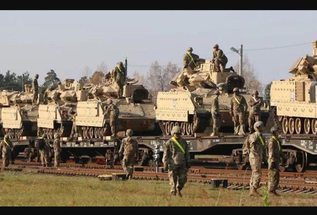 揭秘M1A2艾布拉姆斯坦克的惊人重量——多少吨?,揭秘M1A2艾布拉姆斯坦克惊人重量揭秘,究竟多少吨?