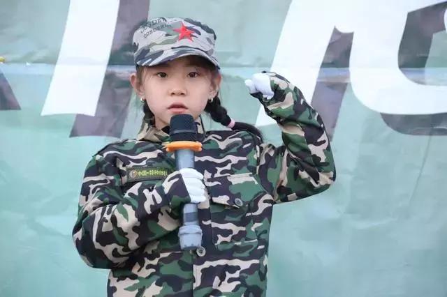 九图军事小屁孩子也如此厉害,九图军事小屁孩子展现惊人实力