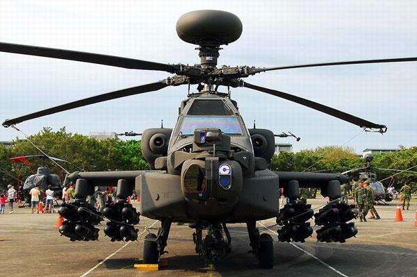 阿帕奇武装直升机与中国的直-10,空中力量的交汇,阿帕奇武装直升机与直-10空中力量的交汇对决