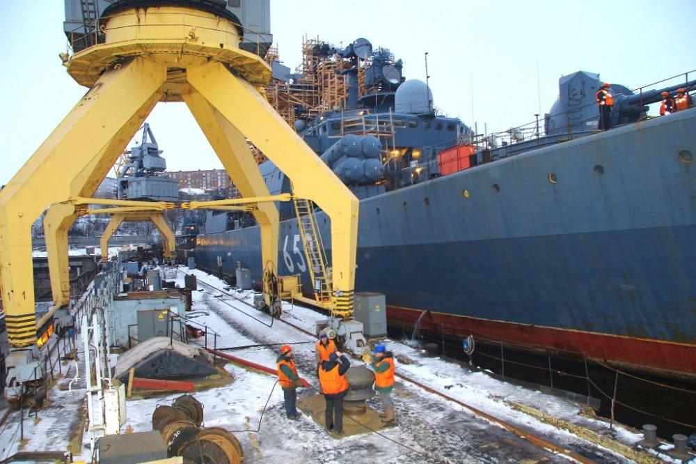 揭秘,051C型导弹驱逐舰的尺寸与威力,揭秘,051C型导弹驱逐舰尺寸与威力全解析