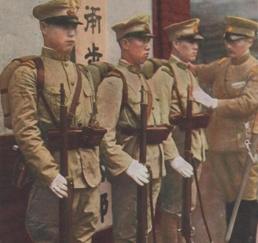 韩国的军衔等级及标志，韩国军衔等级与标志简介