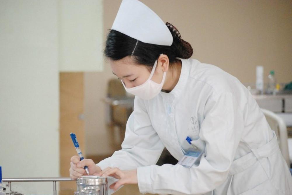 千岛湖舰女护士，守护生命的温柔力量，千岛湖舰女护士，温柔力量守护生命