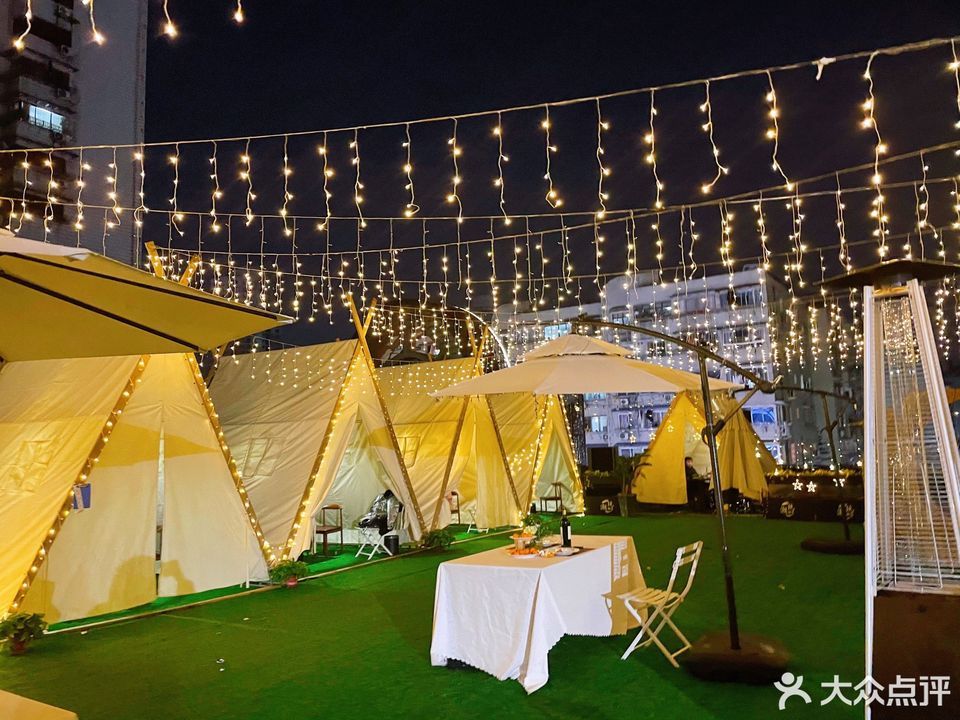 星空迷彩餐厅帐篷，一种独特的餐饮体验，星空迷彩餐厅帐篷，独特餐饮体验新篇章