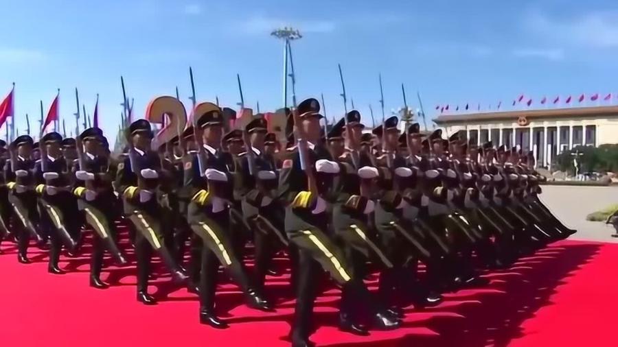 中国最壮观的阅兵,荣耀与力量的展现,中国阅兵盛典,荣耀与力量的震撼展现
