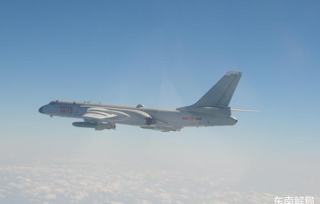 国防部东部战区先后发声剑指美军,坚定捍卫国家主权与安全的决心,国防东部战区严阵以待,坚定捍卫国家主权与安全的决心,针对美军发声剑指行动