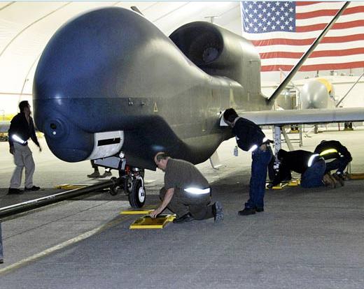 全球鹰无人机,性能、应用与前景展望,全球鹰无人机,性能优势、应用领域与未来前景展望