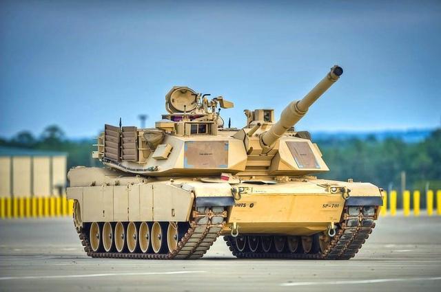 探究M1A2艾布拉姆斯坦克的缺点与不足,M1A2艾布拉姆斯坦克缺陷与不足深度解析