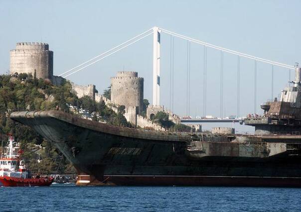 瓦良格号真实的历史，一段波澜壮阔的传奇之旅，瓦良格号传奇之旅，揭秘波澜壮阔的历史真相