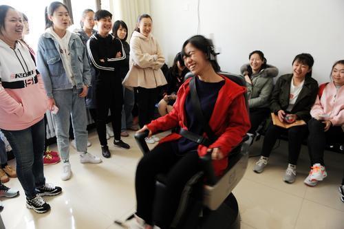 空军招飞政审的难度与挑战,深入解析与探讨,空军招飞政审的深度解析与面临的挑战