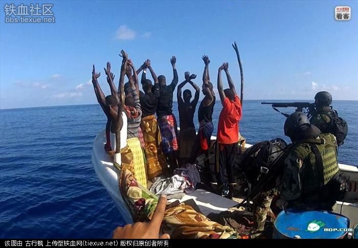 索马里海盗与中国海军,无畏与应对的挑战,索马里海盗与中国海军,挑战与应对策略