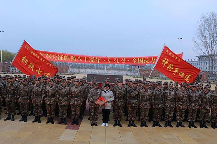 十四集团军步兵四十师，历史与荣耀的见证，十四集团军步兵四十师，历史与荣耀的辉煌见证