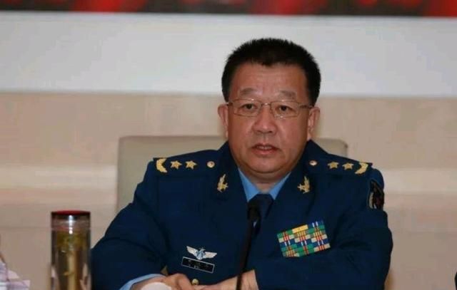 我军总参谋长在2020年的重要角色与战略洞察，2020年我国总参谋长的战略洞察与关键角色解析