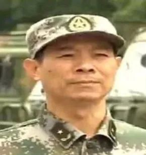 第13集团军副军长简历,第13集团军副军长个人简历概述