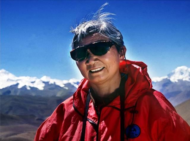 直-18直升机高原之旅，探索高原环境的卓越性能与挑战，直-18直升机高原之旅，卓越性能与挑战的探索