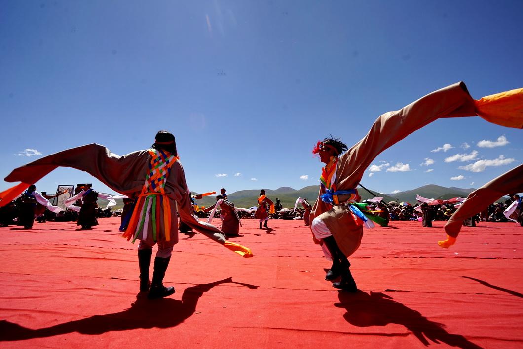 直-18直升机高原之旅,探索高原环境的卓越性能与挑战,直-18直升机高原之旅,卓越性能与挑战的探索