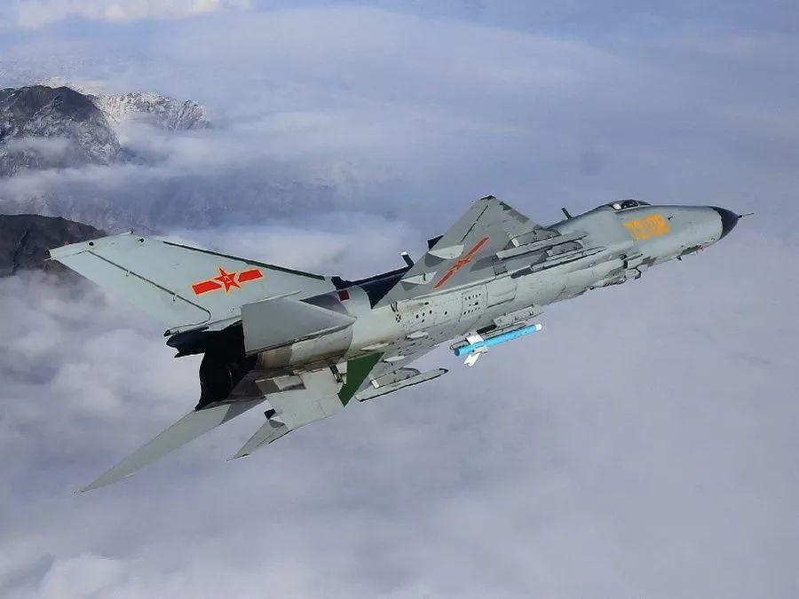 歼8战斗机特点深度解析，歼8战斗机特点全面深度解析