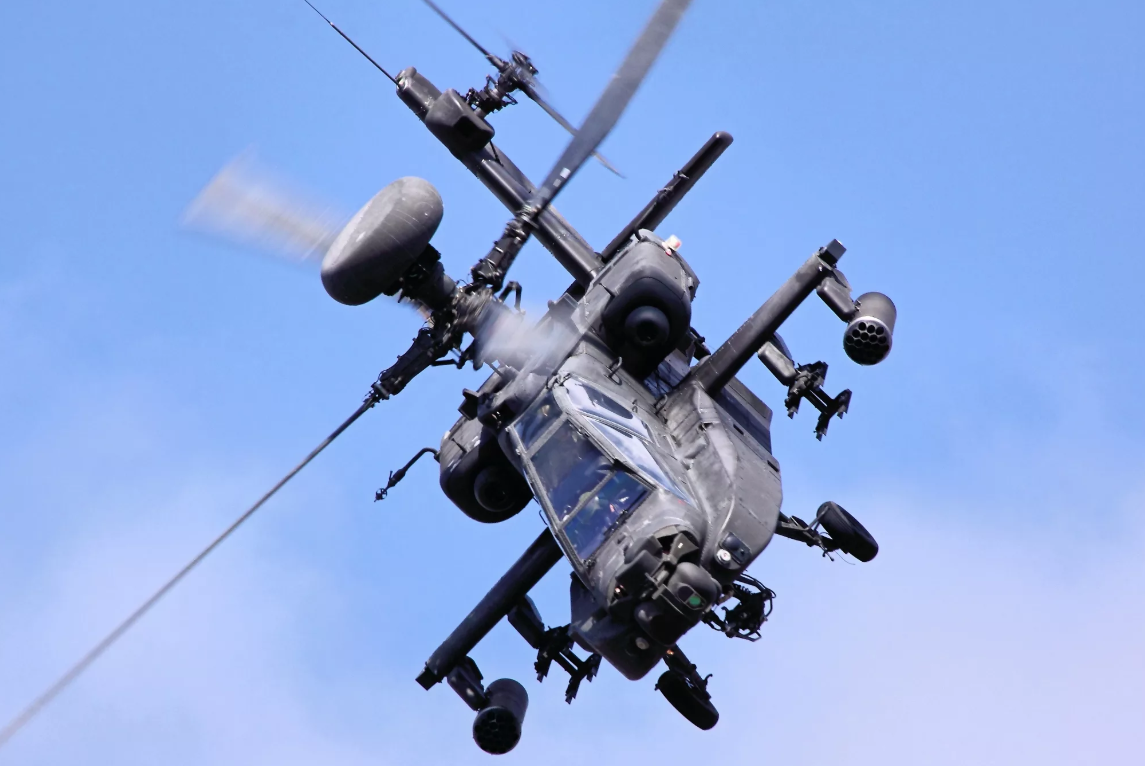阿帕奇武装直升机特点深度解析，阿帕奇武装直升机特点全面解析