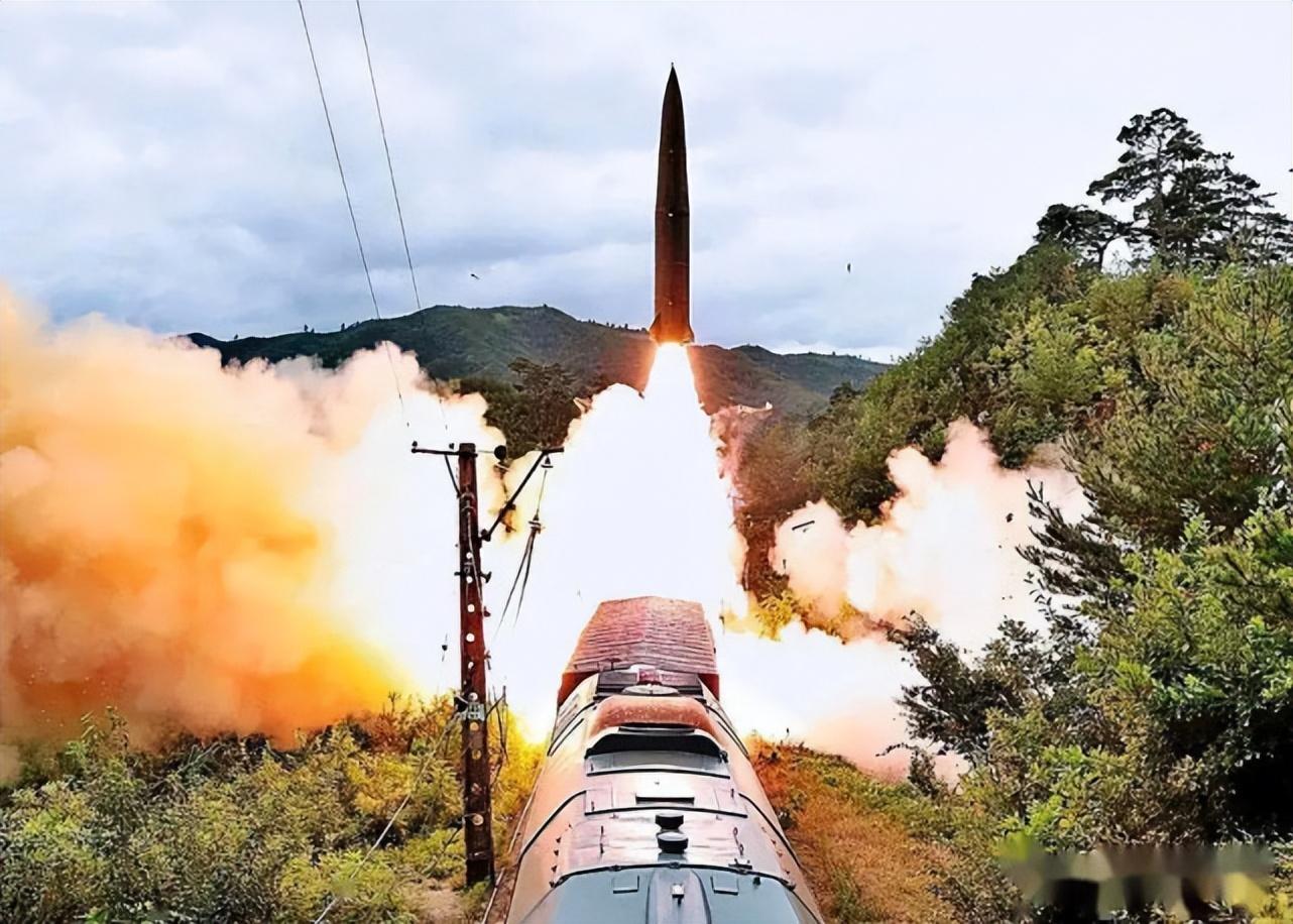 强5攻击机的飞行速度与战术应用,强5攻击机的飞行速度与战术应用解析