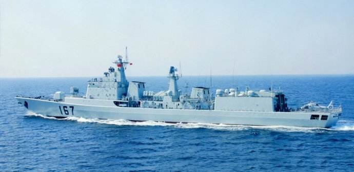 揭秘中国海军的骄傲——051大连号驱逐舰,揭秘中国海军的骄傲,051大连号驱逐舰传奇之旅