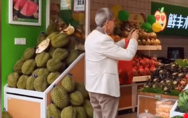 澳门水果爷爷的独特故事