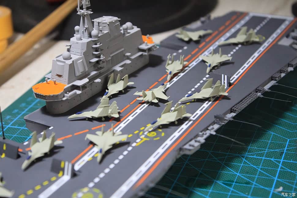 手工航空母舰模型，探索精密工艺的无穷魅力，手工航空母舰模型，精密工艺的无限魅力探索