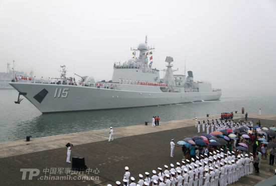 关于我国海军舰艇辽宁舰(原库兹涅佐夫元帅号)转隶过程中的重要事件——从114舰到中国人民解放军海军辽宁舰的转变之旅,辽宁舰,从库兹涅佐夫元帅号到中国人民解放军海军辽宁舰的转变之旅纪实