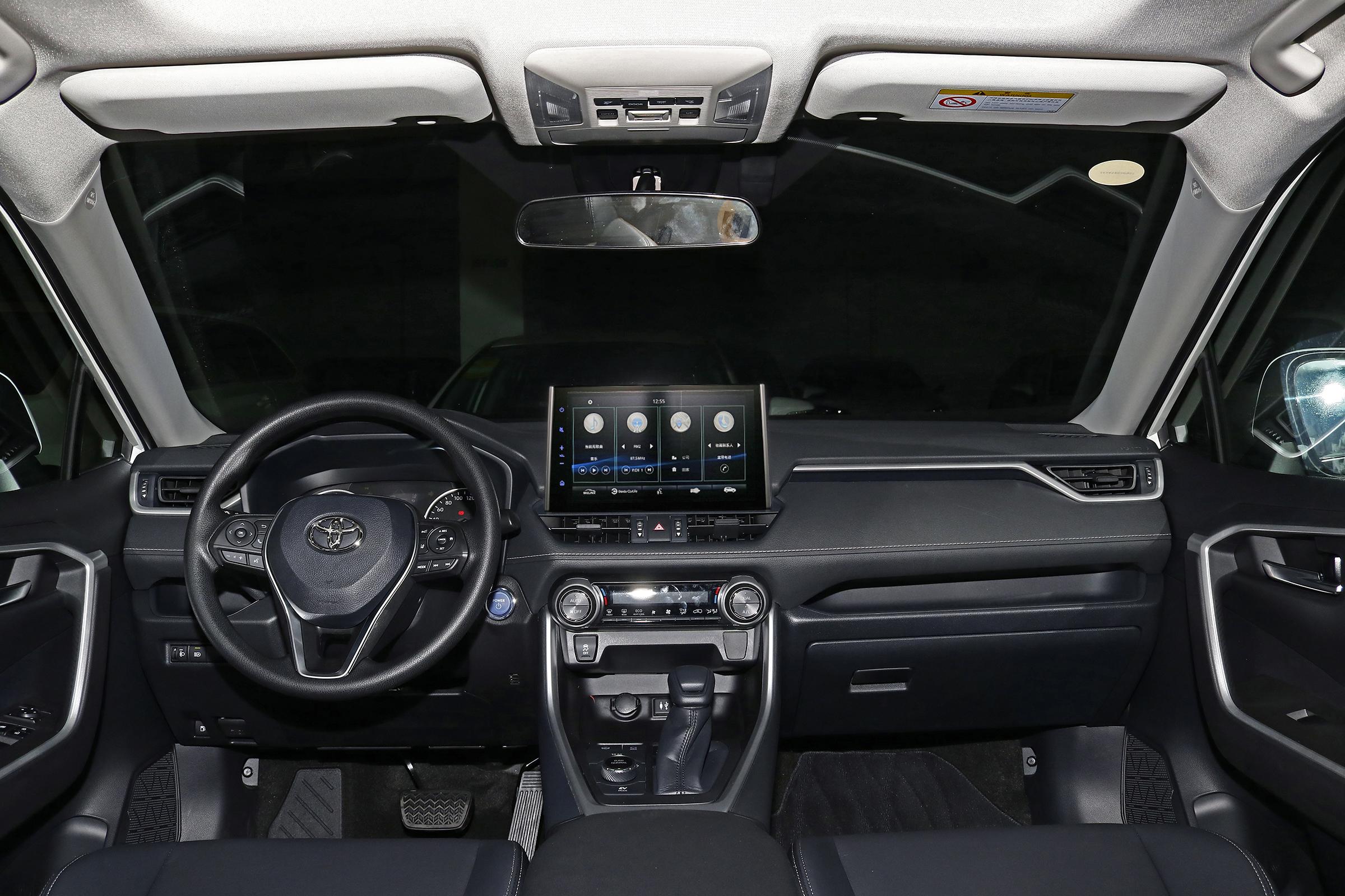 直-20与米-171对比，两款直升机的性能差异与特点分析，直-20与米-171直升机性能差异与特点对比分析