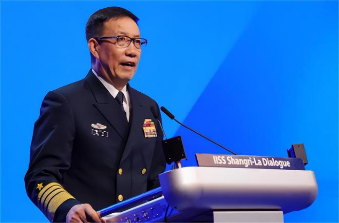 国防部长权力多大的探究,国防部长权力深度解析,职权范围与影响力探讨