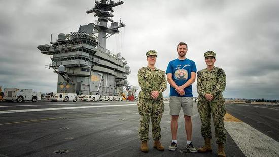 人民海军70周年