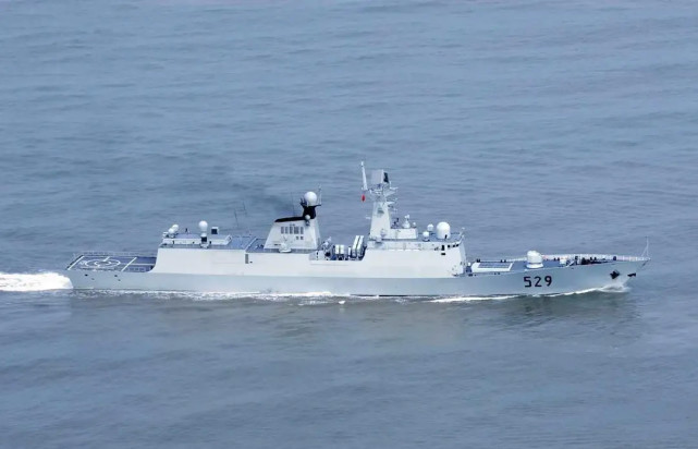 中国海军第一艘054A护卫舰,里程碑与未来展望,中国海军首艘054A护卫舰,里程碑意义与未来展望