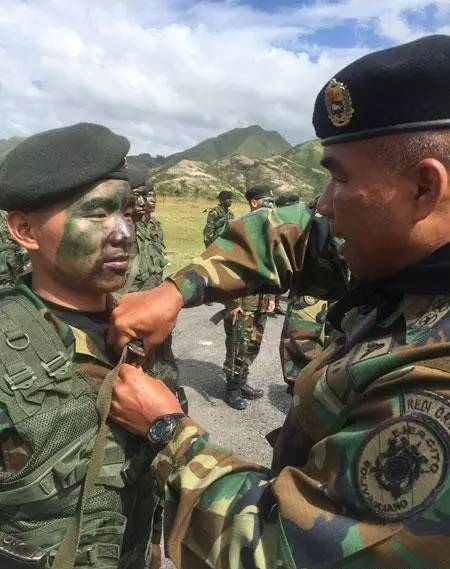 国际特种兵猎人学校毕业,荣耀与挑战的交汇点,国际特种兵猎人学校毕业,荣耀与挑战并存的一刻