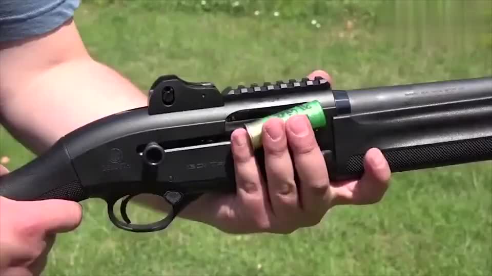 探索12号霰弹，威力与应用的双刃剑，探索双刃剑，12号霰弹的威力与应用