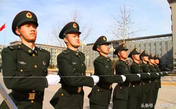 仪仗队女生选拔之路,探索选拔过程与要素,仪仗队女生选拔之路,探索选拔过程与要素全揭秘