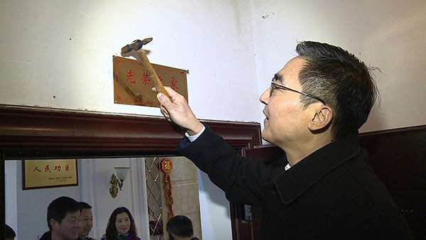 官东的英雄事迹，无畏救援，彰显人性光辉，官东英勇救援，无畏精神彰显人性光辉