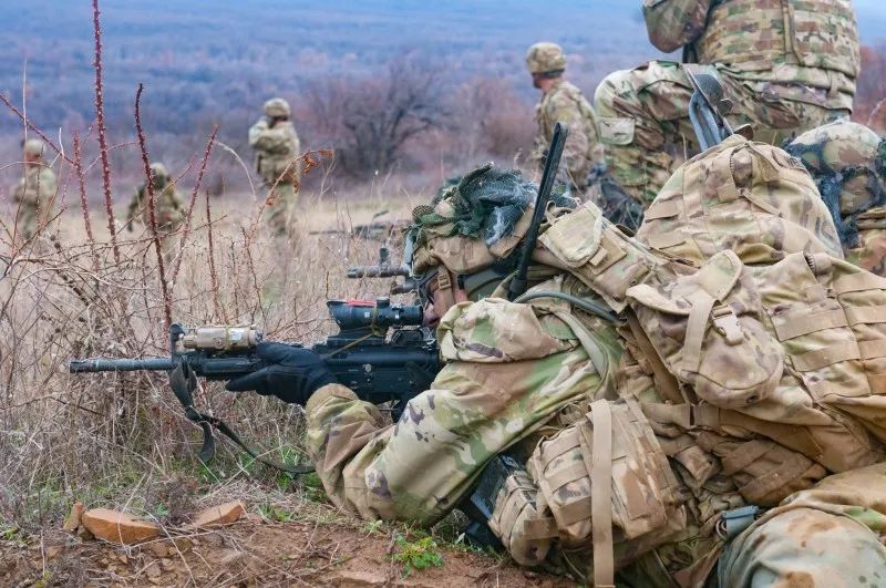 美国士兵装备,现代化武装力量的标志,美国士兵装备,现代化武装力量的典范