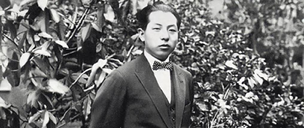 回望1999，军事报道的焦点时刻，回望1999，军事报道焦点时刻回顾