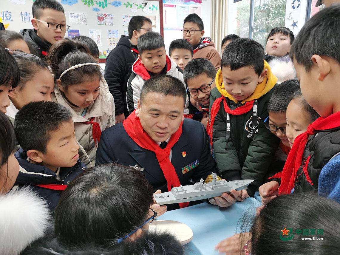 盐城舰资料详解，盐城舰资料全面解析