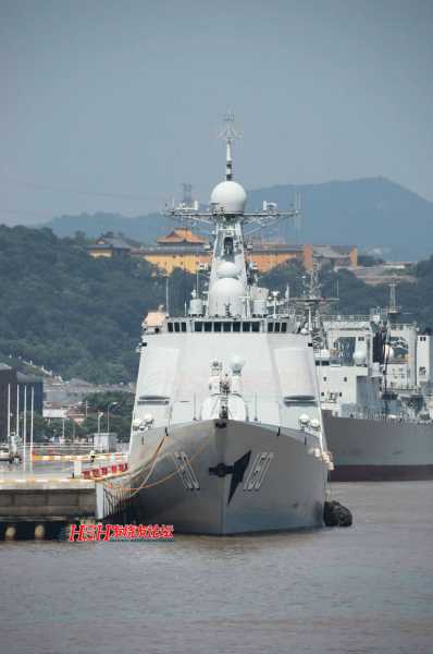 关于我国海军的杰出代表——052C型驱逐舰的详细介绍,我国海军的骄傲,052C型驱逐舰详细介绍
