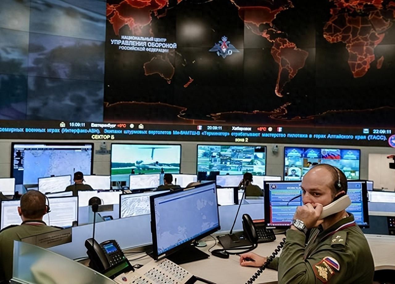 军情点评人员的角色与重要性，军情点评人员角色及其重要性解析