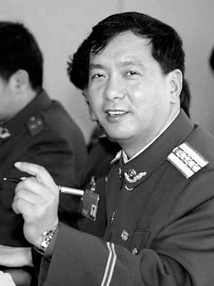 丁晓兵，他的去向与我们的期待，丁晓兵的未来去向与公众期待聚焦