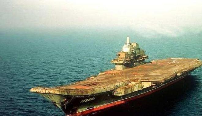 瓦良格号经过的海峡,历史与现代交汇的壮丽旅程,瓦良格号穿越历史与现代交汇的壮丽旅程,海峡之旅纪实