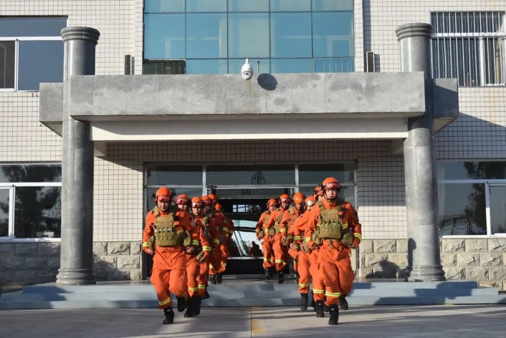 强化战备观念,深化战备制度落实——构建坚固国防的基石,强化战备观念,深化制度落实——筑牢国防基石